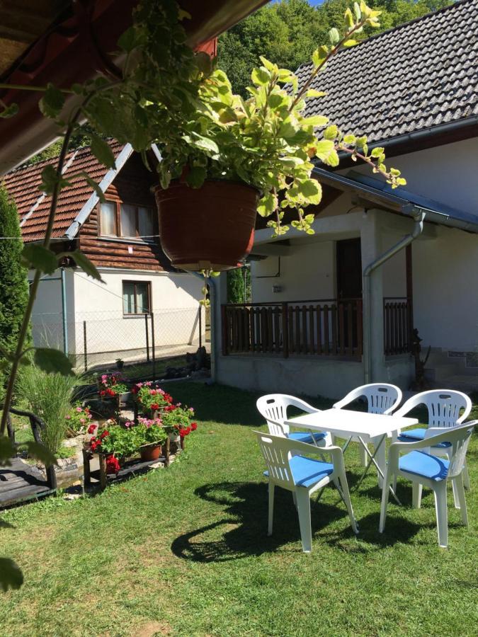 Domacinstvo Ubovic Villa Sipovo Bagian luar foto