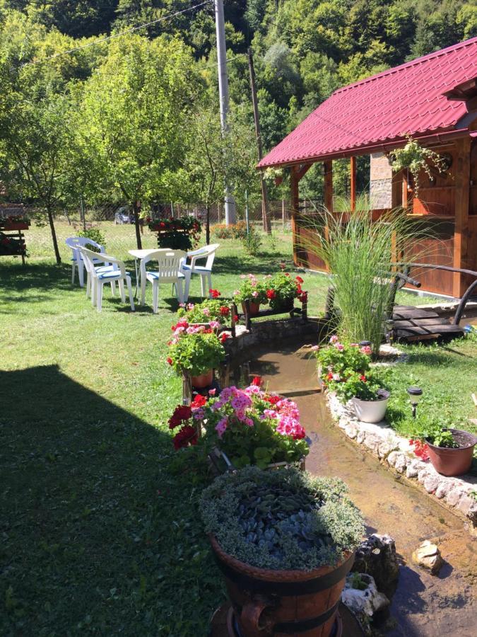 Domacinstvo Ubovic Villa Sipovo Bagian luar foto