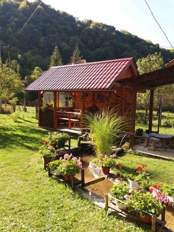 Domacinstvo Ubovic Villa Sipovo Bagian luar foto